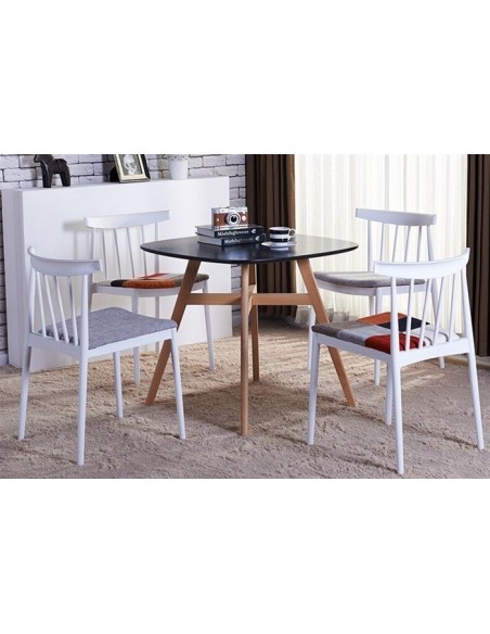 Silla ANTONY, polipropileno blanco, cojín negro